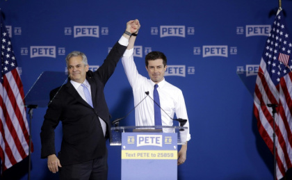 Pete Buttigieg, star montante des démocrates, se lance vers la Maison Blanche.jpg