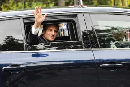 Macron célèbre l'Europe de la défense au défilé du 14 juillet, suivi de quelques incidents.jpg