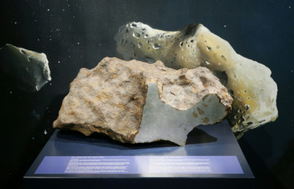 Pluie de météorites aux enchères à Drouot.jpg
