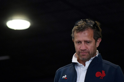 Fabien Galthié dans sa ligne.jpg