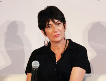 Ghislaine Maxwell plaide non coupable et reste en prison.jpg