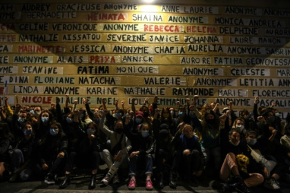 Un mémorial aux victimes de féminicides pour le premier anniversaire.jpg