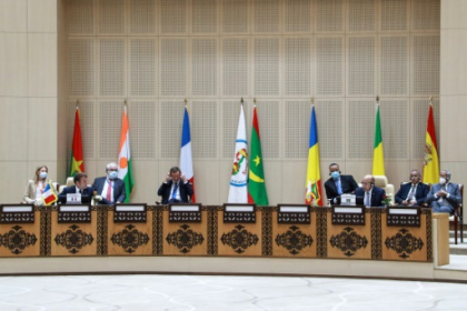 cinq pays du Sahel et la France en sommet.jpg