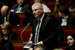 débat clivé et bataille d'amendements à l'Assemblée.jpg
