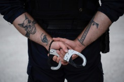 une jeune femme tuée en pleine rue, son compagnon interpellé.jpg