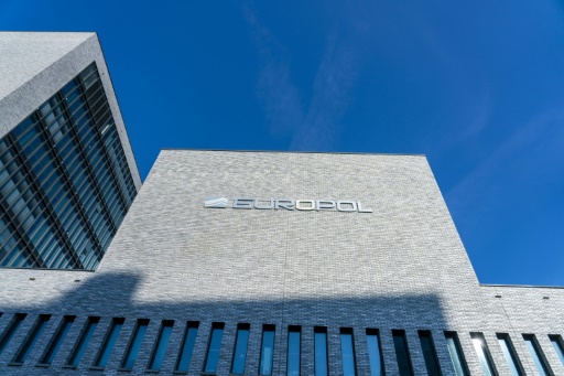 Coup de filet mondial contre le dark web : Europol annonce 150 interpellations