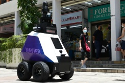 Singapore patrol robots stoke fears of surveillance state.jpg Singapore patrol robots stoke fears of surveillance state.jpg