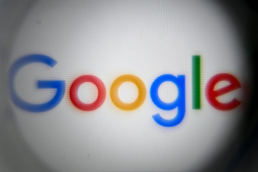 Vie privée : lourdes amendes infligées en France à Google et Facebook pour leurs "cookies"