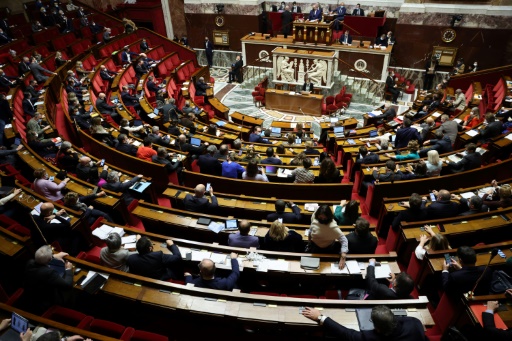 Pass vaccinal : feu vert du Parlement après deux semaines mouvementées