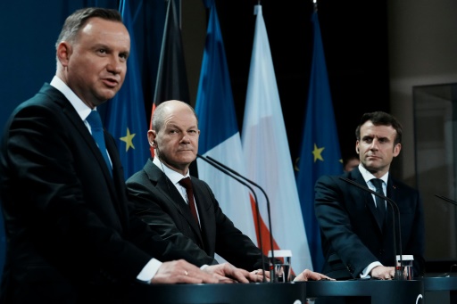 Crise ukrainienne : France, Allemagne et Pologne unis pour éviter une guerre en Europe