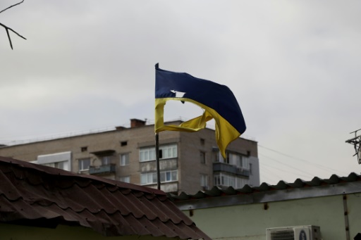 Ukraine : nouvelles négociations, situation "catastrophique" à Marioupol