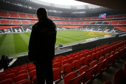 Twice exiled, Shakhtar Donetsk dream of war-torn home.jpg Twice exiled, Shakhtar Donetsk dream of war-torn home.jpg