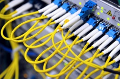 Des actes de vandalisme provoquent des perturbations d'internet dans plusieurs villes françaises.jpg
