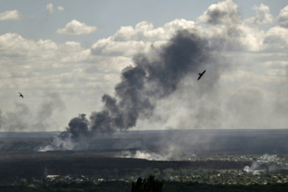 Zelensky defiant as Russia claims Severodonetsk gains.jpg