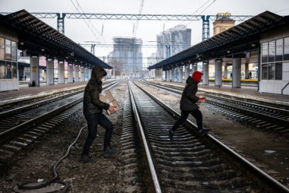 Return to Kyiv by night train.jpg Return to Kyiv by night train.jpg