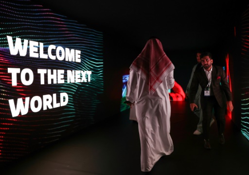 With a gamer prince and oil billions, Saudi turns to eSports