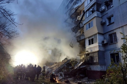 Russia blames Ukraine for Crimean bridge blast.jpg Russia blames Ukraine for Crimean bridge blast.jpg
