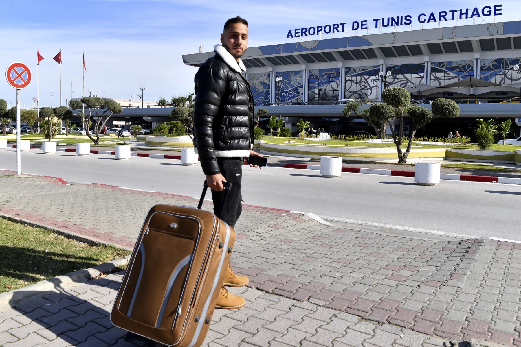 Tunisians dream of moving to Germany as crisis bites