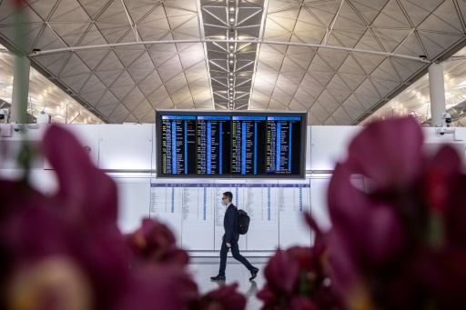 Staff shortages dent Hong Kong air hub reboot hopes