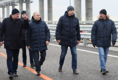 Putin says nuclear tensions 'rising' but Moscow won't deploy first.jpg Putin says nuclear tensions 'rising' but Moscow won't deploy first.jpg
