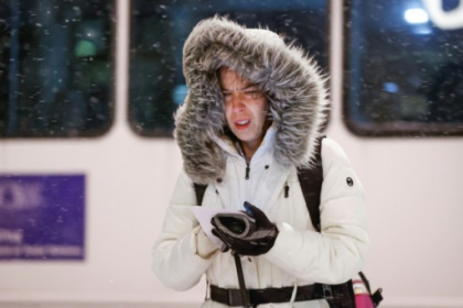 Arctic storm brings holiday travel chaos to US.jpg Arctic storm brings holiday travel chaos to US.jpg