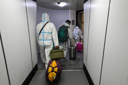 Jubilant Chinese plan trips as inbound Covid quarantine set to end.jpg Jubilant Chinese plan trips as inbound Covid quarantine set to end.jpg