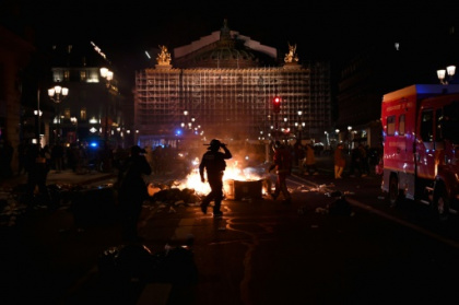 French govt survives no-confidence votes in pension fight.jpg French govt survives no-confidence votes in pension fight.jpg