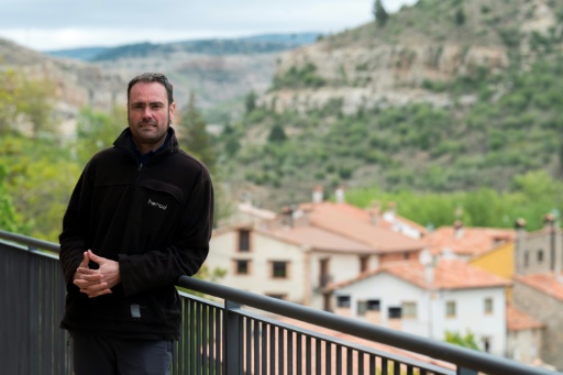 Running for mayor to fight Spain's rural exodus