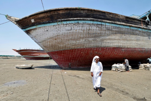 Winds of change buffet Iran's wooden boat building tradition