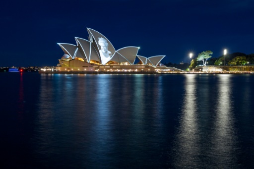 Row erupts over Sydney Opera House coronation snub