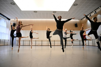 Dance gets world's first heavy metal ballet.jpg Dance gets world's first heavy metal ballet.jpg