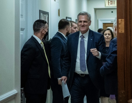 Last-gasp deal averts US government shutdown