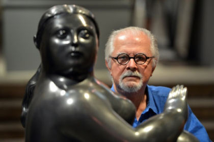 Colombian wake for artist Botero before burial in Italy.jpg Colombian wake for artist Botero before burial in Italy.jpg