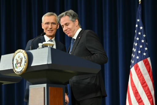 Meeting NATO, Blinken warns Ukraine gains in doubt if no US aid