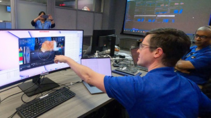 NASA sends cat video from deep space.jpg NASA sends cat video from deep space.jpg