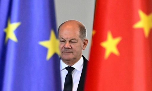 Scholz walks tightrope on trade and politics in China