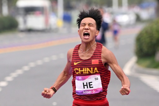 Beijing probes 'embarrassing' half marathon win by Chinese runner