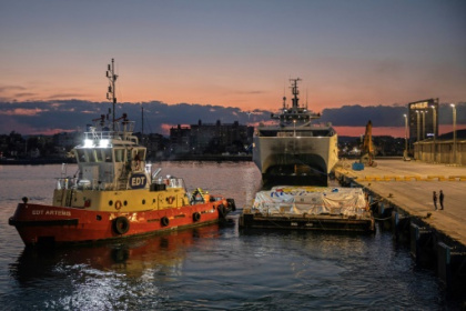 Spanish ship en route to Gaza with desperately needed aid.jpg Spanish ship en route to Gaza with desperately needed aid.jpg