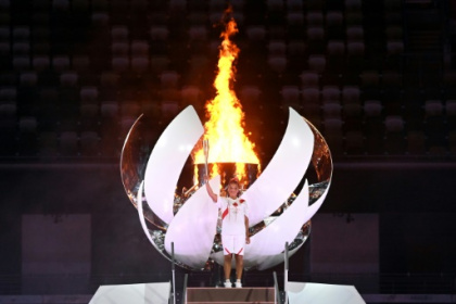 Olympic flame to burn near Louvre during Paris Games.jpg