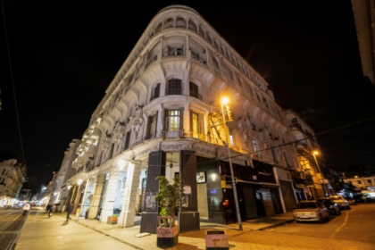 Night tours spotlight Casablanca architectural heritage.jpg