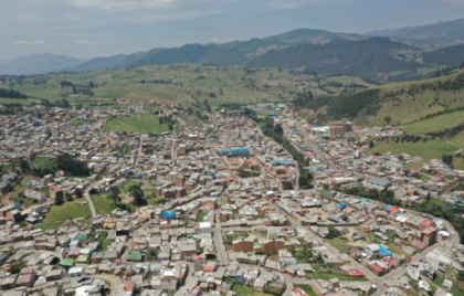 Fewer showers, less laundry, as water cuts hit Bogota.jpg