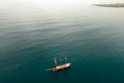 scientists recreate historic 1830s expedition.jpg scientists recreate historic 1830s expedition.jpg
