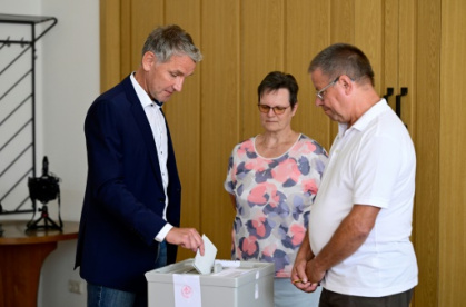 Joy, dark fears as far-right AfD wins east German vote.jpg Joy, dark fears as far-right AfD wins east German vote.jpg