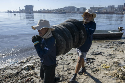 The dire state of the waters in Guanabara Bay again came under the spotlight last month when Rio de Janeiro and the neighboring city of Niteroi presented their candidacy to host the 2031 Pan American Games The dire state of the waters in Guanabara Bay again came under the spotlight last month when Rio de Janeiro and the neighboring city of Niteroi presented their candidacy to host the 2031 Pan American Games