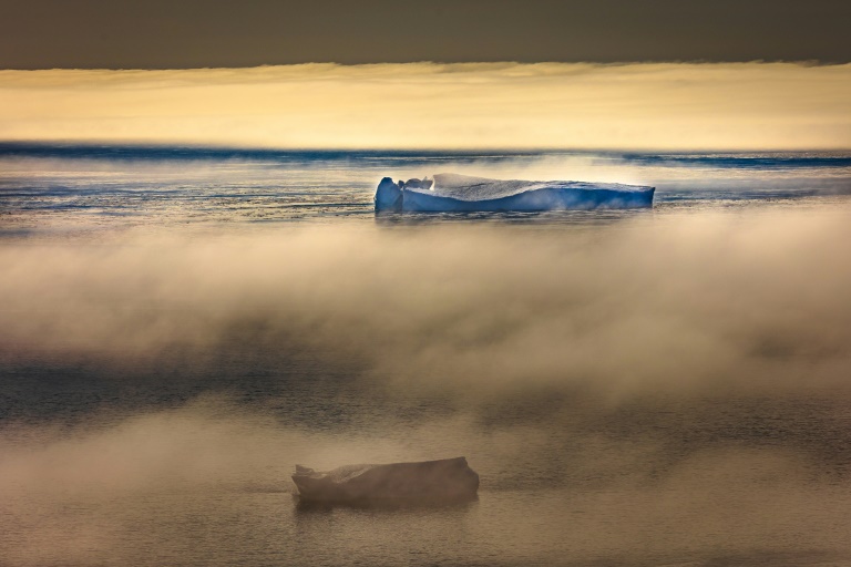 Global sea ice cover hits record low in February as world continues hot streak