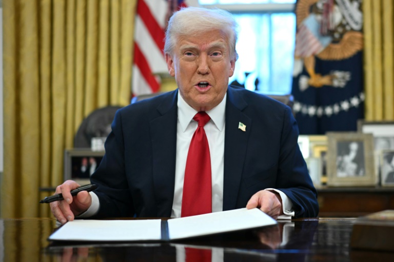 Trump announces 25% tariffs on foreign-built vehicles