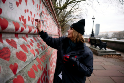 Britain's National Covid Memorial Wall is dedicated to those who lost their lives to Covid-19 Britain's National Covid Memorial Wall is dedicated to those who lost their lives to Covid-19