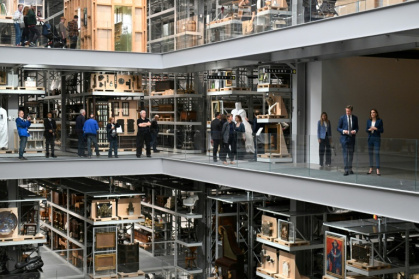 Britain's Catherine, Princess of Wales talks with V&A director Tristram Hunt as he shows her round the V&A East Storehouse, a brand-new cultural destination in east London - Eddie Mulholland (AFP) Britain's Catherine, Princess of Wales talks with V&A director Tristram Hunt as he shows her round the V&A East Storehouse, a brand-new cultural destination in east London - Eddie Mulholland (AFP)