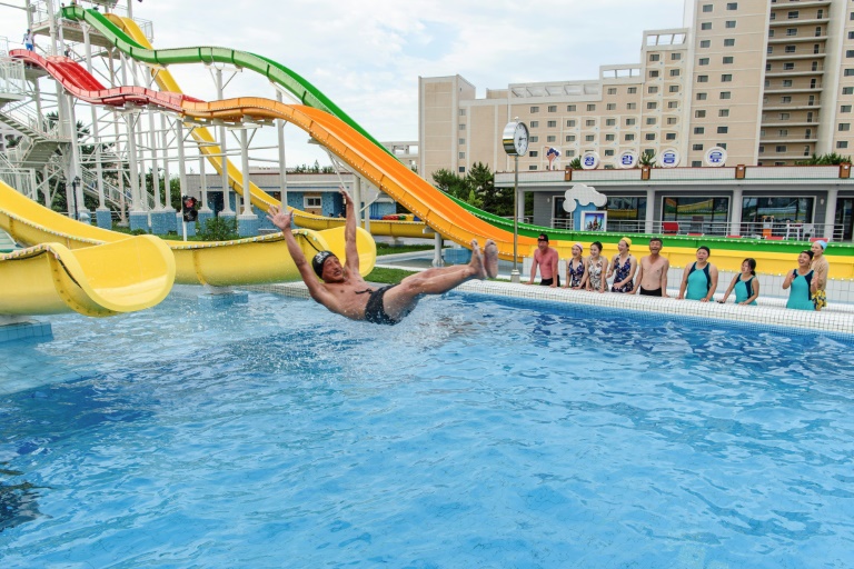 North Korea bars foreign tourists from new seaside resort