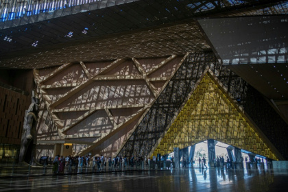 Visitors tour the Grand Egyptian Museum in Giza - Khaled DESOUKI (AFP)